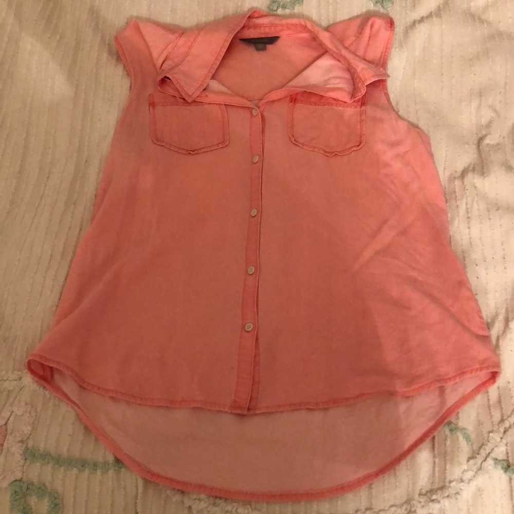 Salmon sleeveless button down